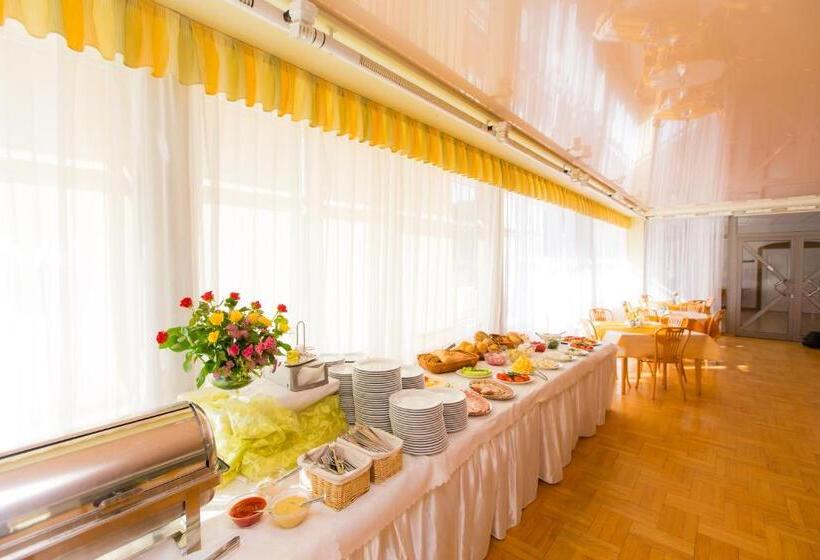 هتل Geovita Krynica Zdroj