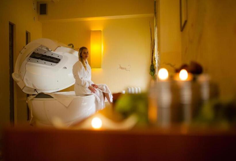 هتل Geovita Krynica Zdroj