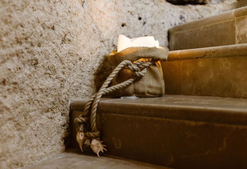 Отель Giovì Relais