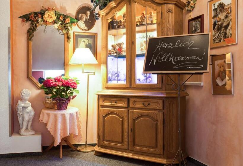 Отель Goldenes Faß