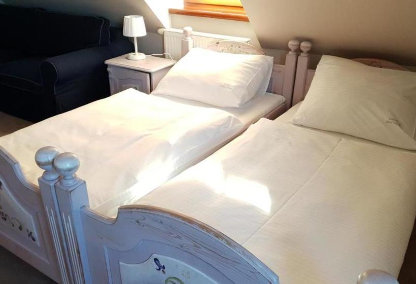 ホテル Gościniec Nowa Wioska