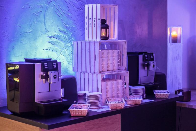 Grape Town Hotel   Park79