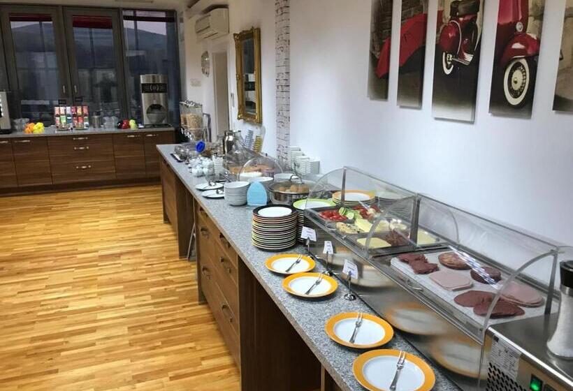 בית מלון כפרי Gratkorn   Bed & Breakfast