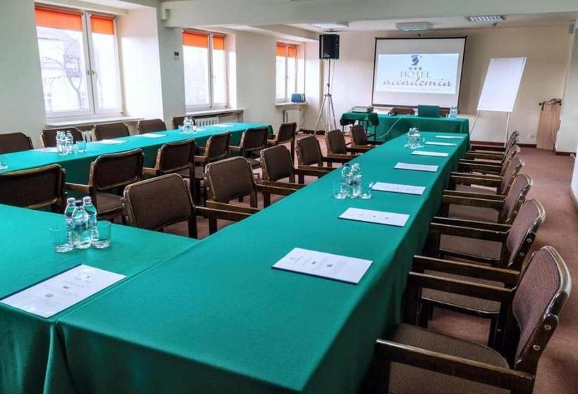 בית מלון כפרי Accademia