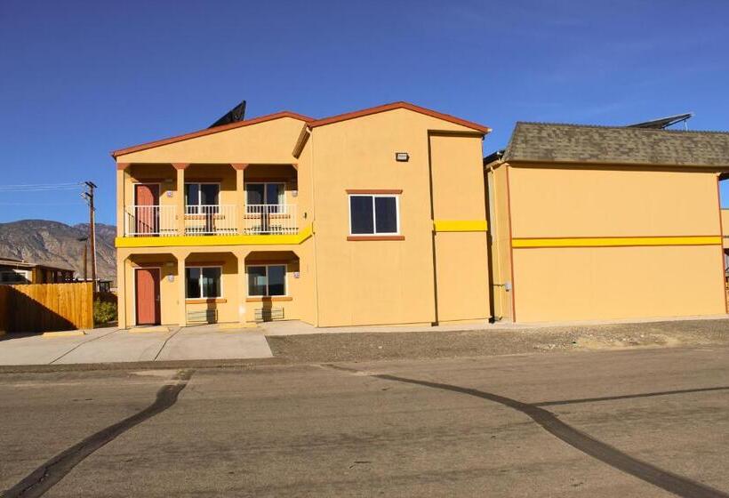 فندق Hawthorne's Best Inn