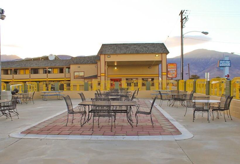 فندق Hawthorne's Best Inn