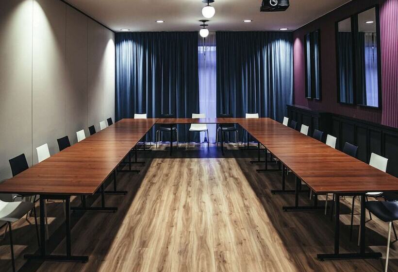 ホテル Ibis Styles Wałbrzych