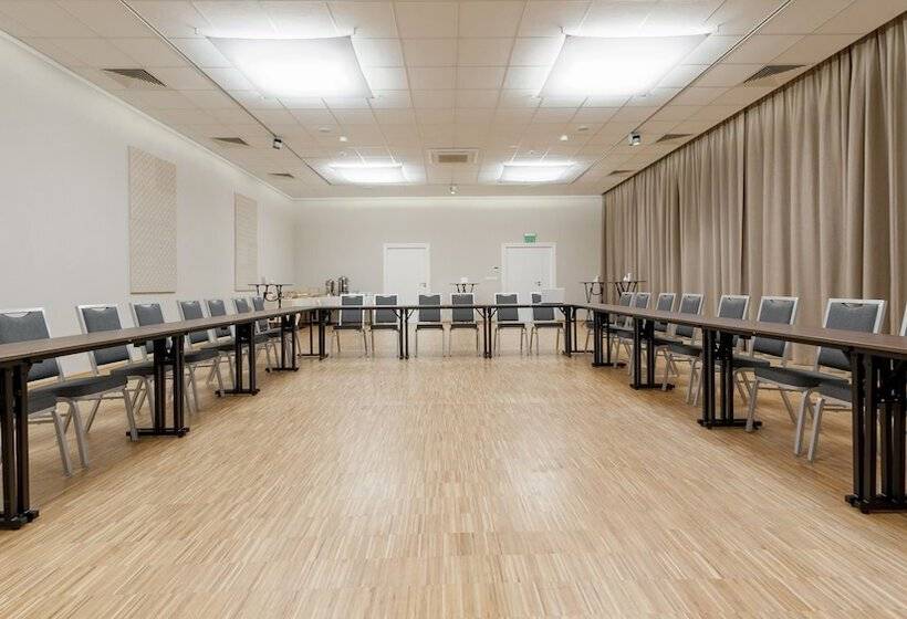 בית מלון כפרי Impresja Art Resort