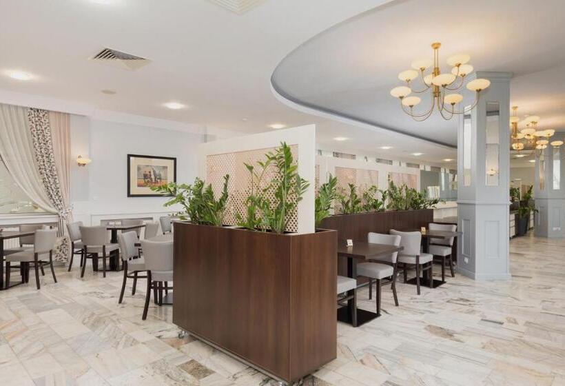 Отель Jantar Medical Spa