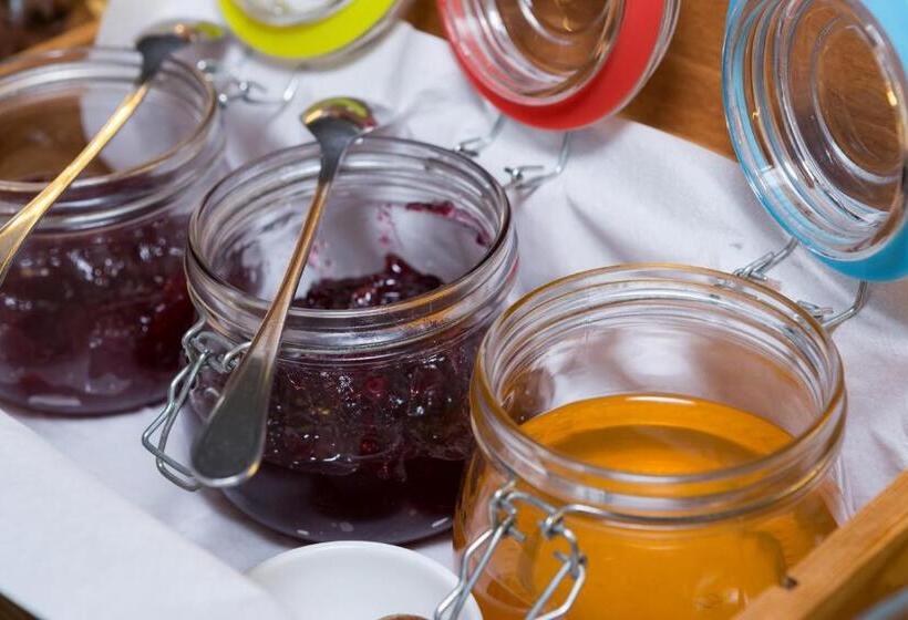 Отель Jantar Medical Spa