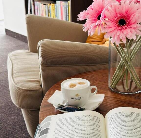 Отель Jantar Medical Spa