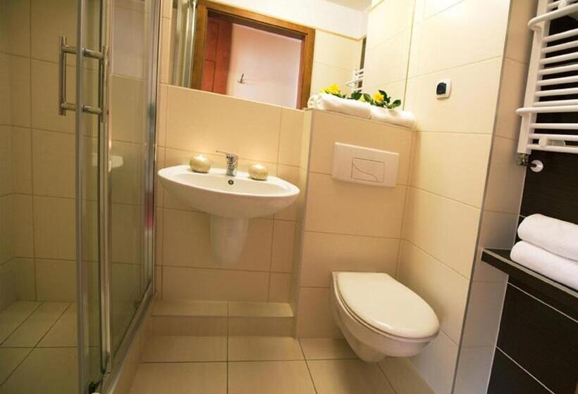 Отель Jantar Medical Spa