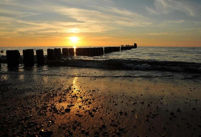 Отель Jantar Medical Spa