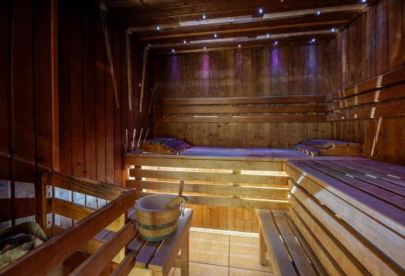 Отель Jantar Resort