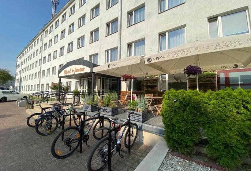 Отель Jantar Resort