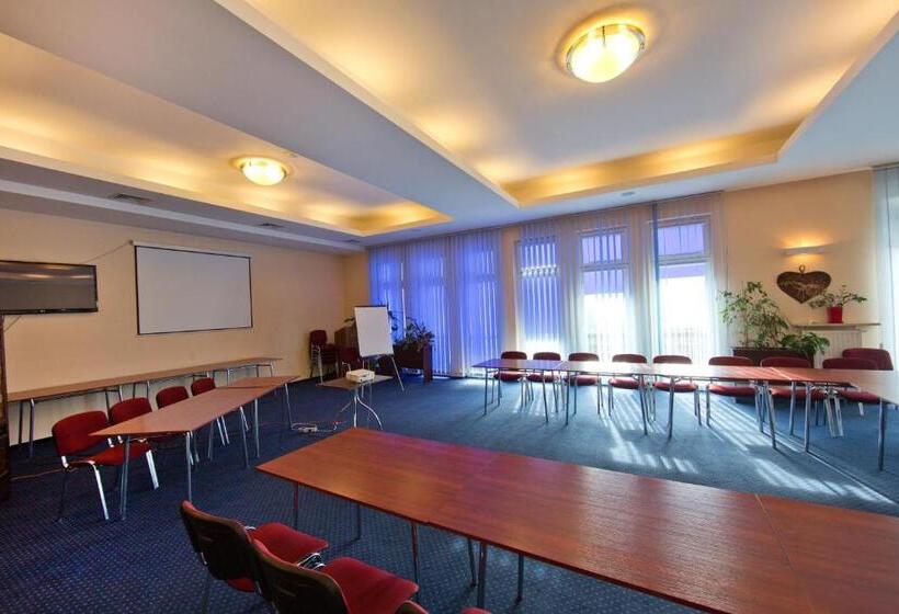 בית מלון כפרי Kameralny