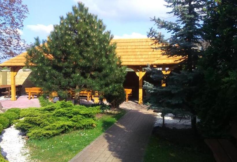 בית מלון כפרי Kameralny