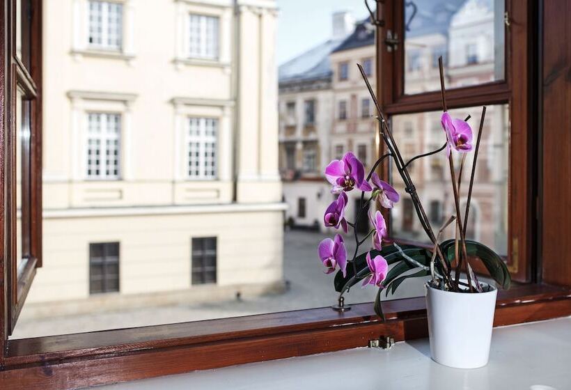 هتل Apartamenty Kamienica Muzyków Old Town Lublin