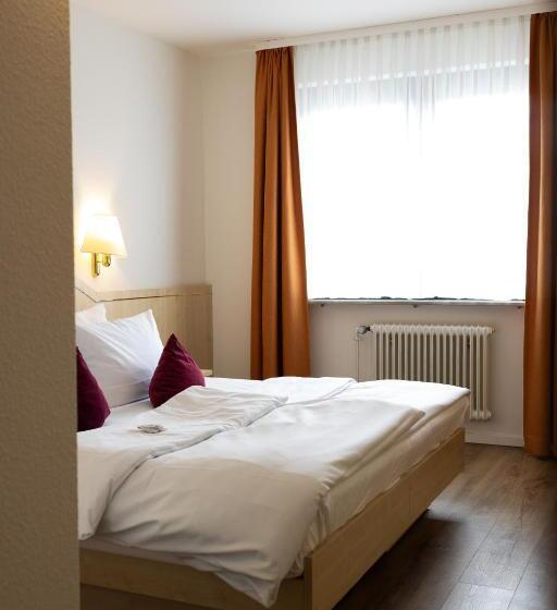 בית מלון כפרי Kübler