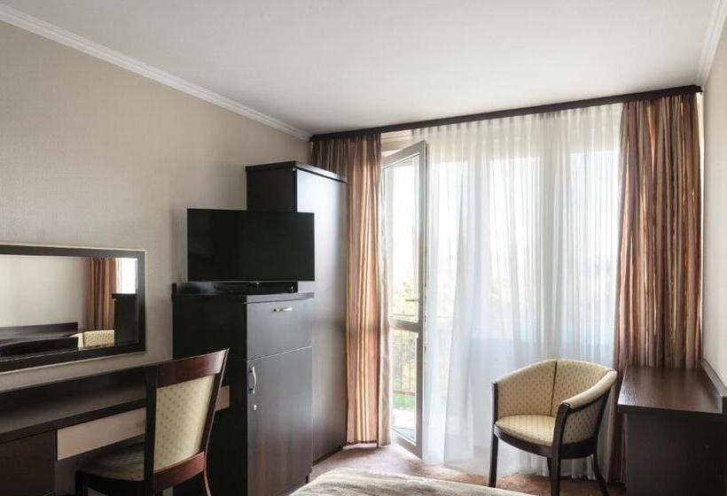 Отель Kormoran Medispa