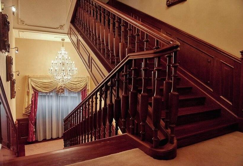 בית מלון כפרי Koronny