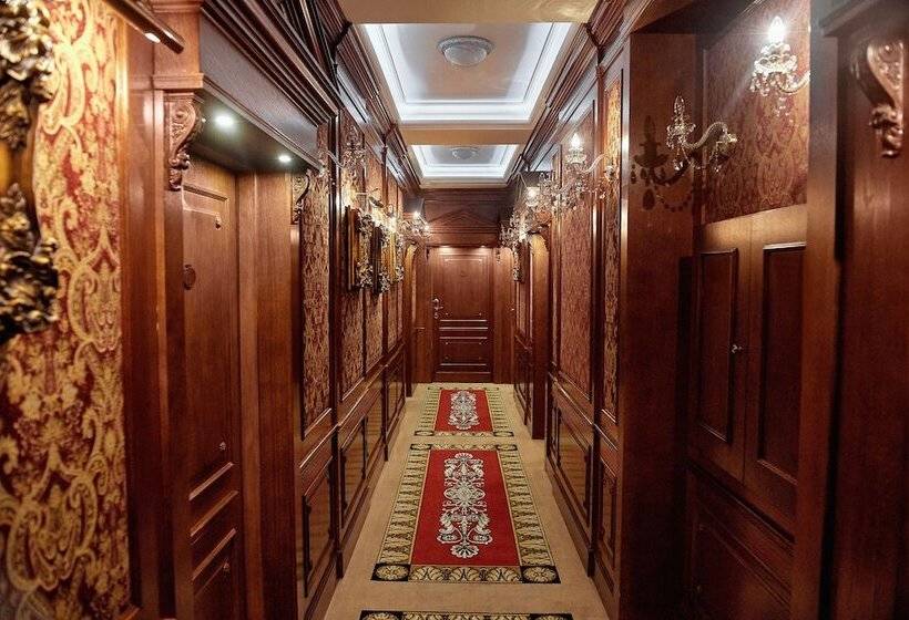 בית מלון כפרי Koronny