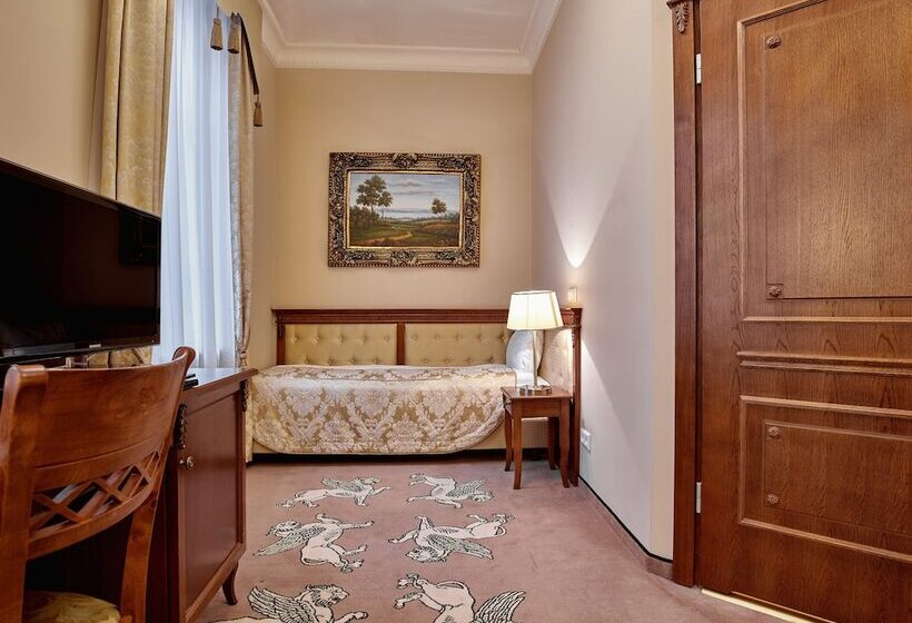 בית מלון כפרי Koronny