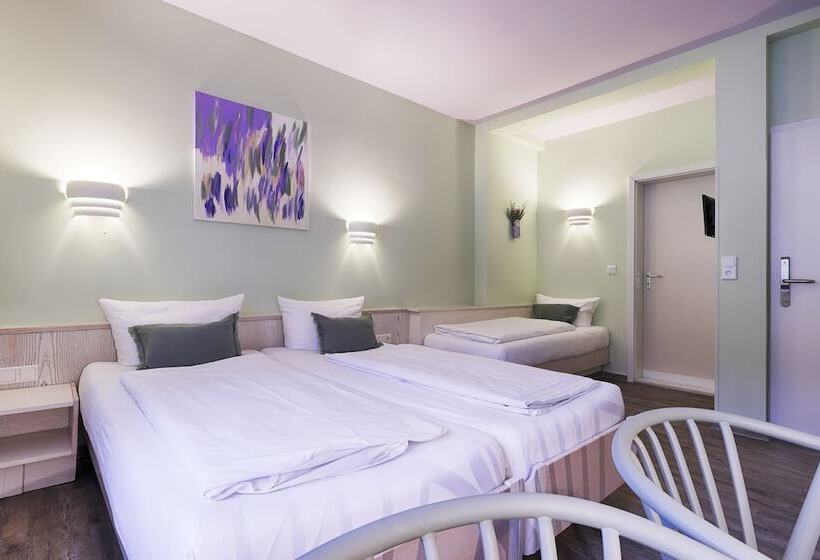 בית מלון כפרי Kunterbunt   By Homekeepers