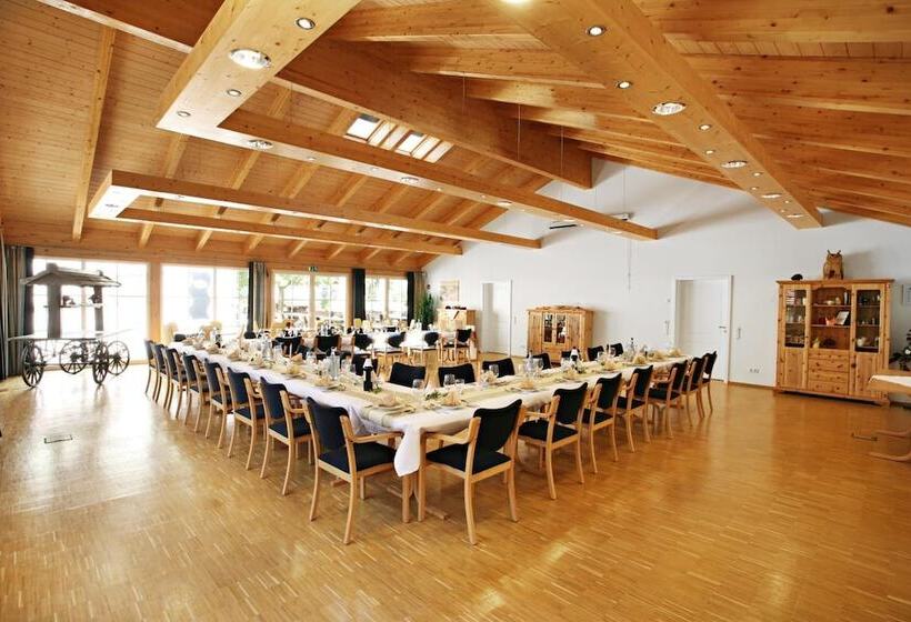 Landhotel Weißer Hahn