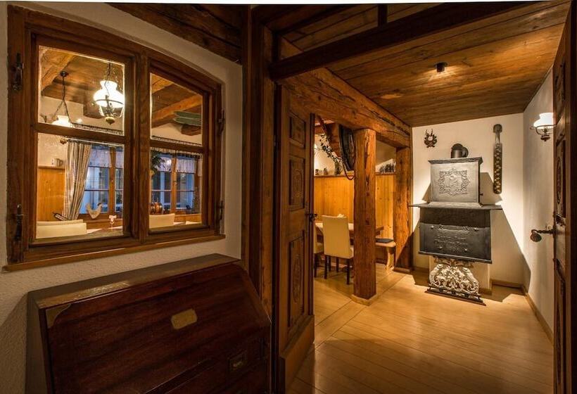 Landhotel Weißer Hahn