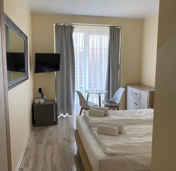 酒店 Lazur Apartamenty