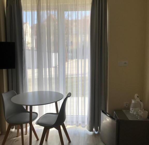 酒店 Lazur Apartamenty