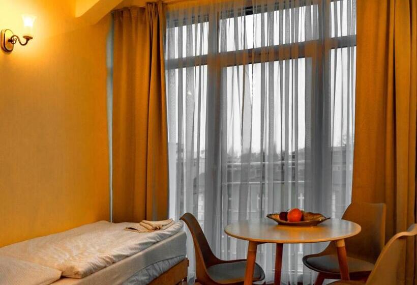 酒店 Lazur Apartamenty