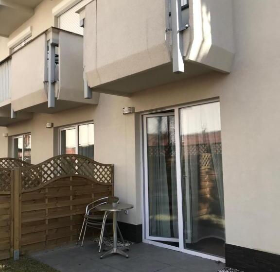 酒店 Lazur Apartamenty