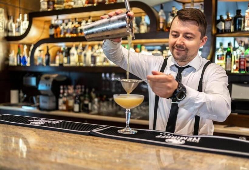 酒店 Leda Spa Adults Only