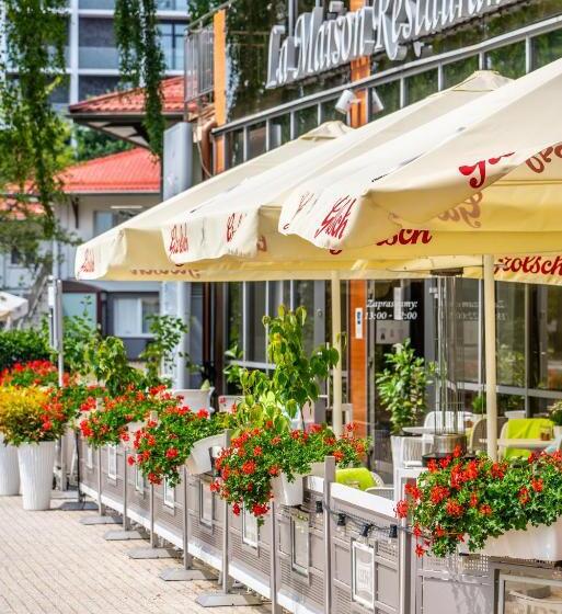 酒店 Leda Spa Adults Only