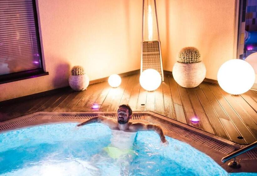 בית מלון כפרי Lidia Spa & Wellness