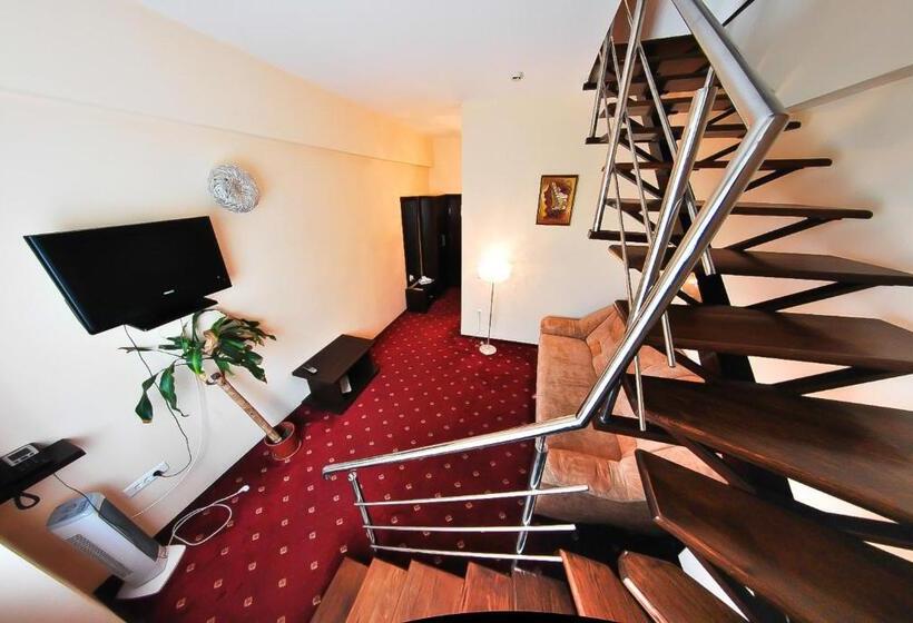 Отель Magic Gt Trivale