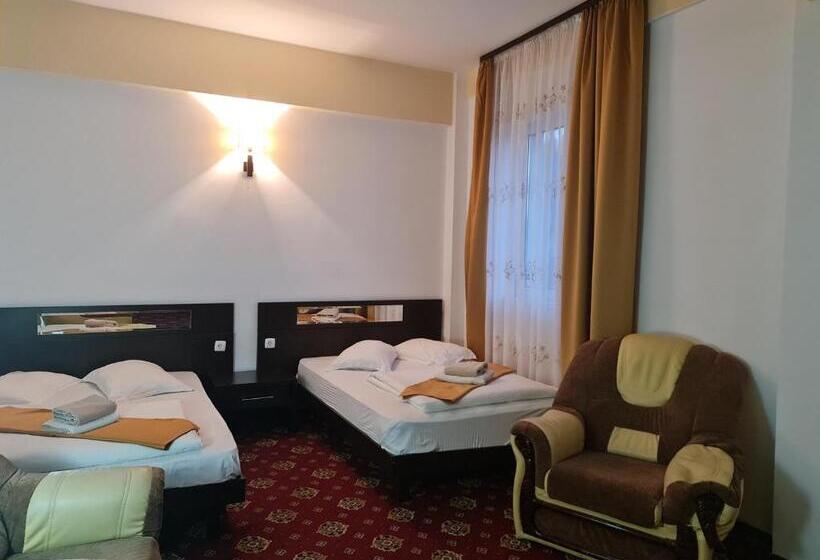 Отель Magic Gt Trivale