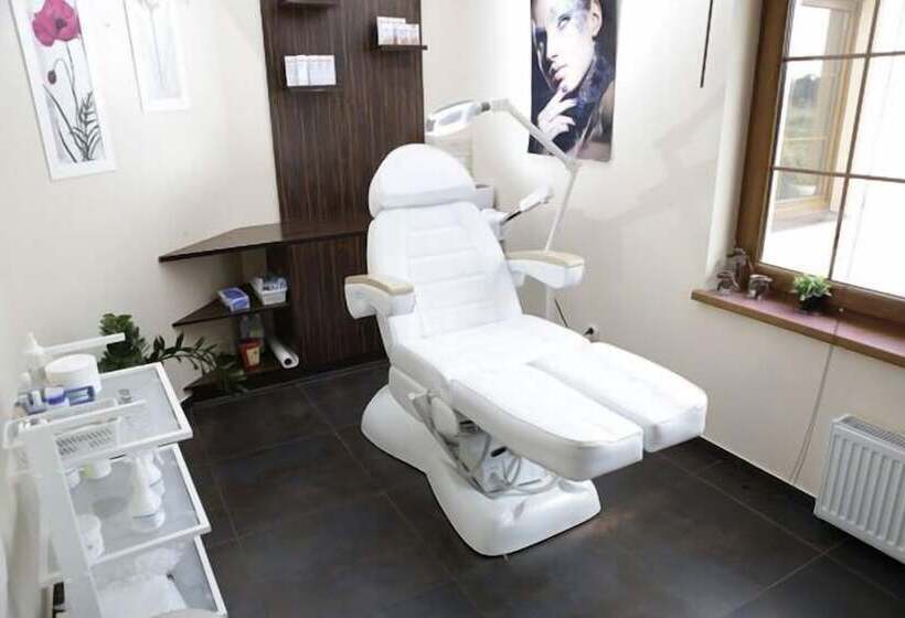 Отель Magnat Resort & Spa