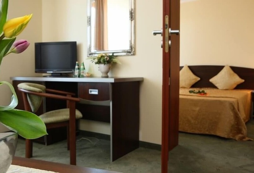 Отель Magnat Resort & Spa