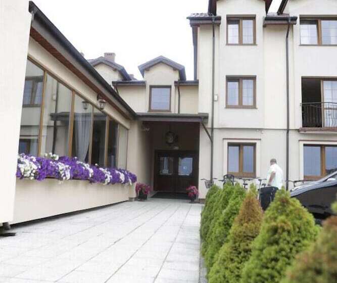 Отель Magnat Resort & Spa