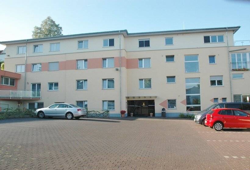 Отель Malchen Garni