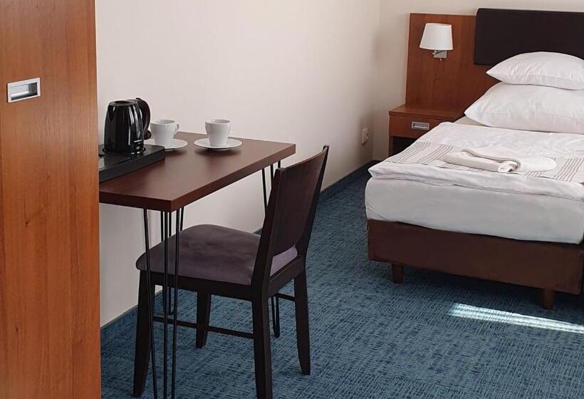 Отель Maximus Spa