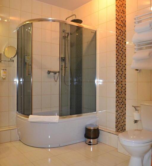 هتل Mazovia Airport Modlin