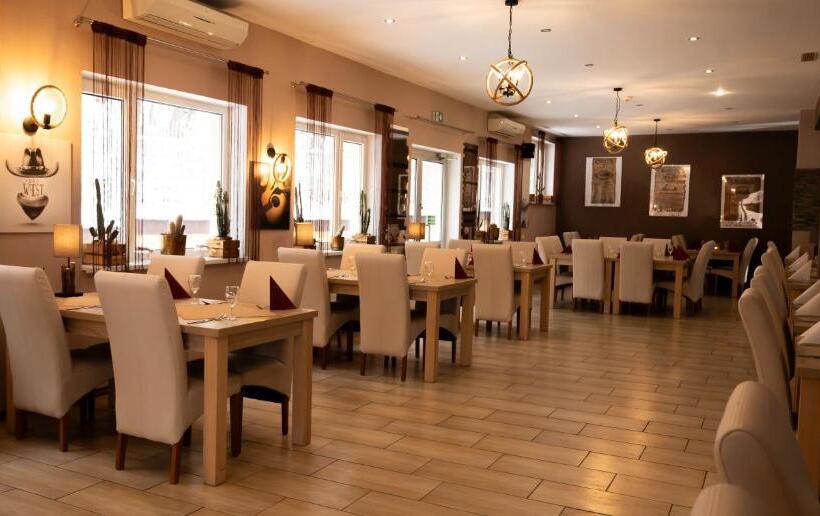 هتل Mazuria Country & Spa