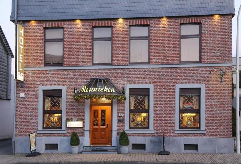 هتل Mennicken
