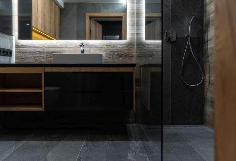 هتل Meta Resort & Vine Spa