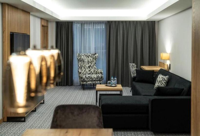 هتل Meta Resort & Vine Spa