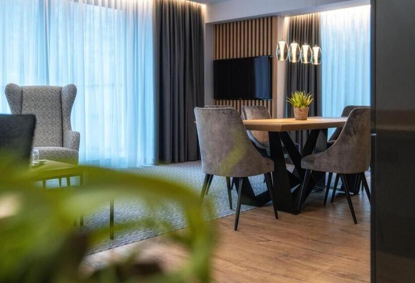 هتل Meta Resort & Vine Spa